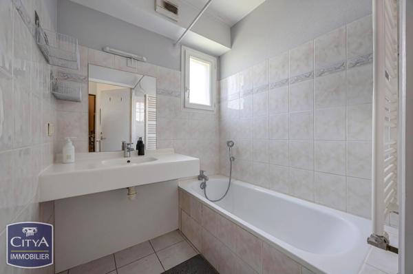 Appartement à vendre 2 pièces 38m² Chambéry (73000)