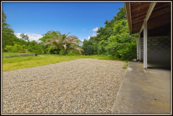 PROCHE DAX ( 20 mn côté EST ) - MAISON EN PIERRE RENOVEE - 115 m²