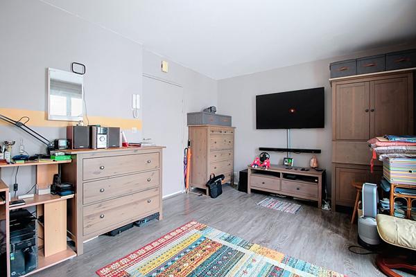 STUDIO RUEIL-MALMAISON, IDEAL INVESTISSEMENT LOCATIF, 5 MIN GARE RER, BOX