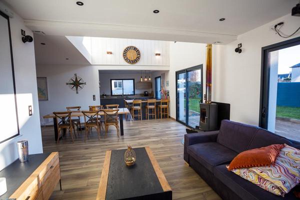 Maison contemporaine avec studio indépendant à 200 m de la plage, L'Armor-Pleubian (Presqu'île Sauvage)