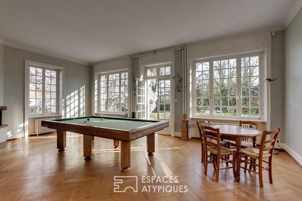 Maison patronale sur 9ha avec dépendances aux portes de Dole