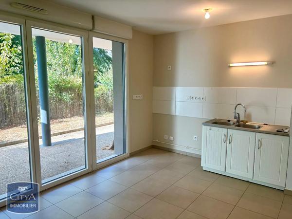 Appartement à louer 2 pièces 46.49m² Bourg-en-Bresse (01000)