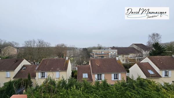 Verneuil-sur-Seine (78480) SOUS-OFFRE Maison lumineuse 3 chambres + combles aménagés