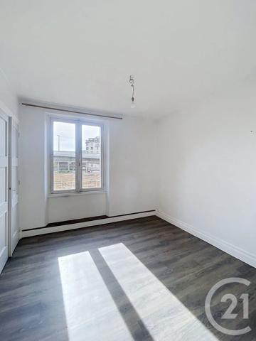 Appartement F4 à vendre  4 pièces - 77,64 m 2   CLERMONT FERRAND  - 63