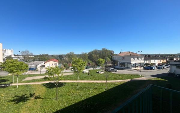 Appartement à louer    3 pièces • 60,04 m2 Isle