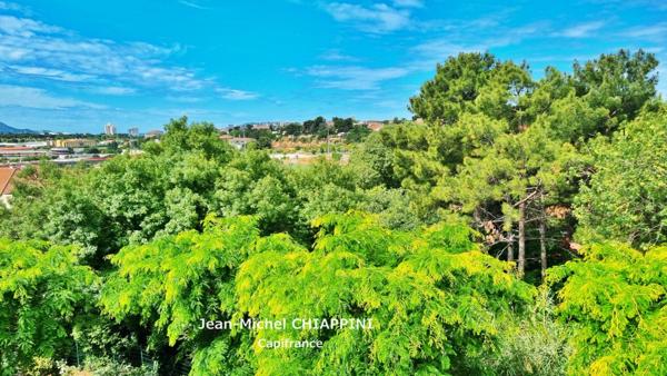 Appartement à vendre 2 pièces MARSEILLE 12EME ARRONDISSEMENT (13)