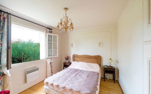 Maison à vendre    6 pièces • 203 m2 Anglet