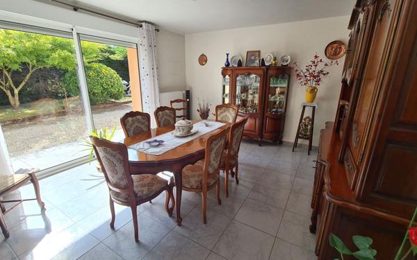 Maison à vendre    4 pièces •  Ambarès-et-Lagrave