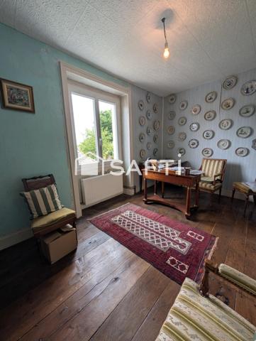 Charmante Grande maison familiale de ville  avec jardin et terrasse