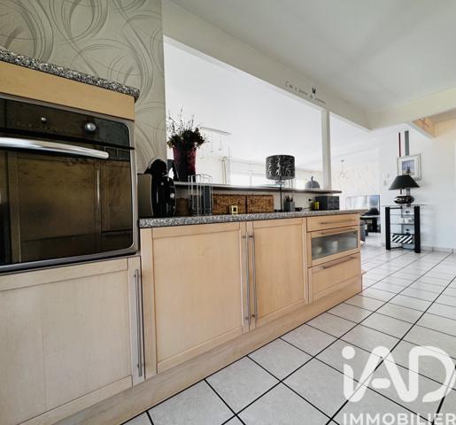 Appartement à vendre 5 pièces 116 m² Saint-Priest-en-Jarez