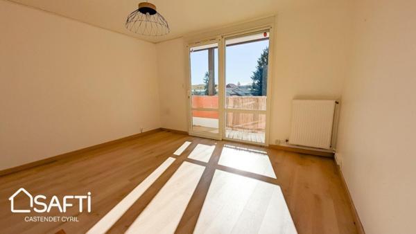 Entiérement rénové et lumineux !