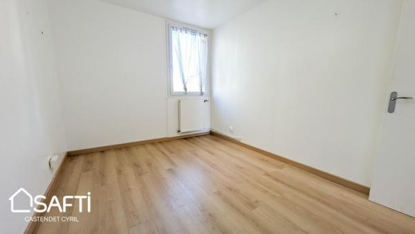 Entiérement rénové et lumineux !