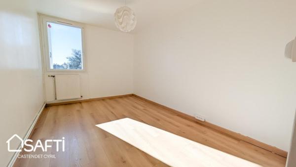 Entiérement rénové et lumineux !