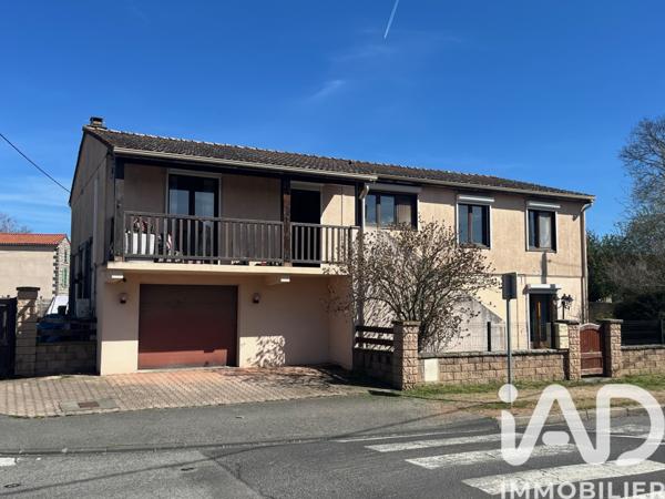Maison à vendre 9 pièces 177 m² Lussat