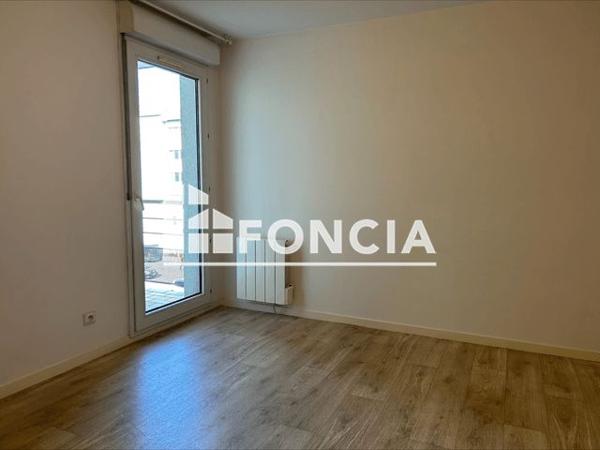 Location Appartement 5 pièces 123.5 m² - 10 RUE DU VERCORS - Grenoble 38000