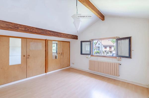 Maison à vendre 105 m2,6 pièces CLICHY SOUS BOIS (93)