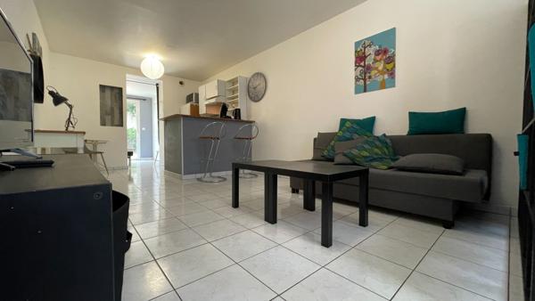 A LOUER - T1 BIS Meublé à La Rochelle Quartier Les Minimes-Tasdon (BAIL ETUDIANT)
