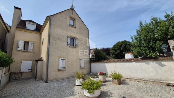 Appartement Perigny Sur Yerres 2 pièce(s) 49 m2