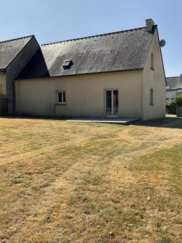 Maison à PLEUGUENEUC (35720)