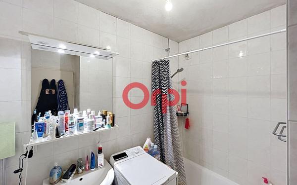 Appartement à louer    1 pièce • 30,60 m2 Saint-Julien-en-Genevois