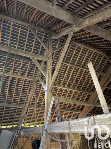 Immeuble à vendre 181 m² Lalobbe