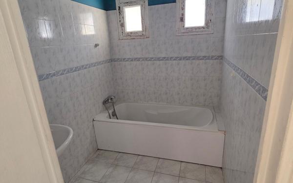 Maison à vendre    10 pièces • 234,01 m2 Agde