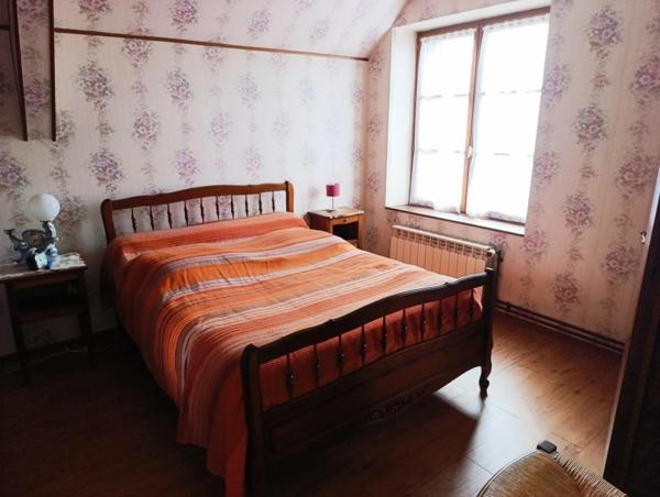 Maison avec jardin, dépendances et vie de plain-pied