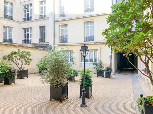 Malesherbes - Charmant studio ensoleillé au calme sur cour
