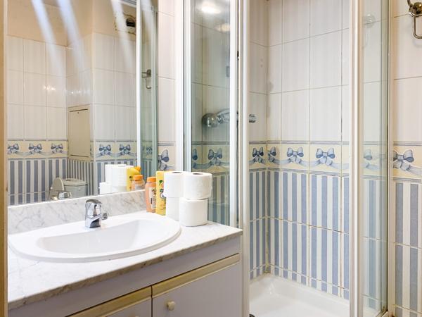 Malesherbes - Charmant studio ensoleillé au calme sur cour