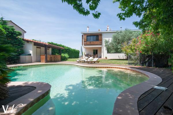 Maison contemportaine de 450m² à Saint-Jean