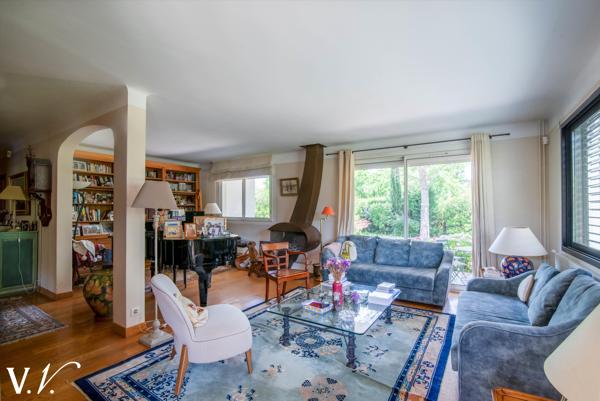 Maison contemportaine de 450m² à Saint-Jean