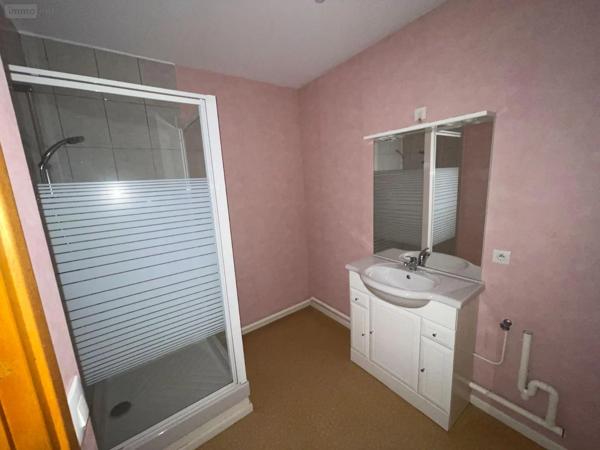 Location - Appartement Saint-Pol-sur-Ternoise 62130 3 pièces 69 m 2