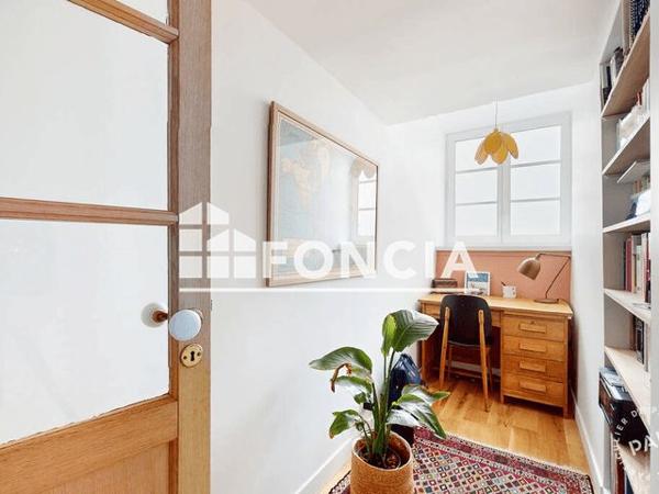 À vendre Appartement 6 pièces 108.5 m² - Versailles 78000