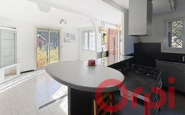 Maison à vendre    5 pièces •  Perpignan