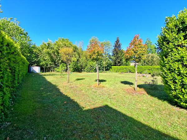 Maison Pessac 7 pièce(s) 188 m2  5 chambres terrain  1623 m2