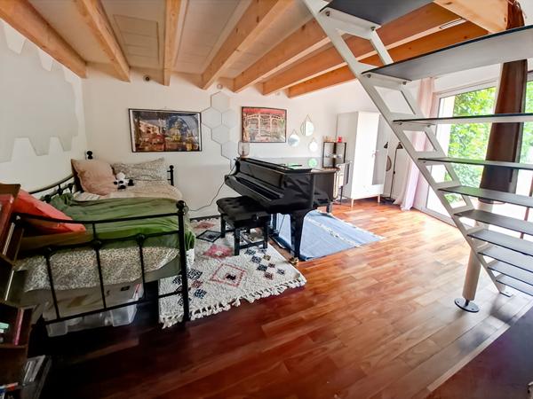 Maison Pessac 7 pièce(s) 188 m2  5 chambres terrain  1623 m2