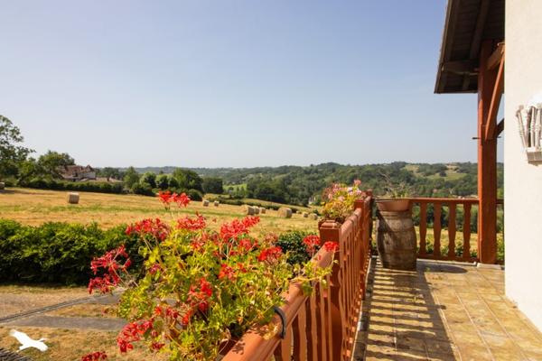 Maison à vendre 276 000 € Salies-de-Béarn 7 p 225 m² DPE E