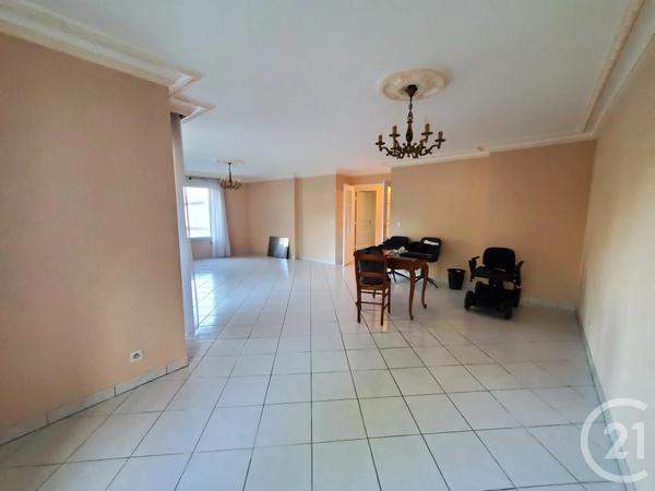 Appartement à vendre  4 pièces - 108,07 m 2   VANNES  - 56