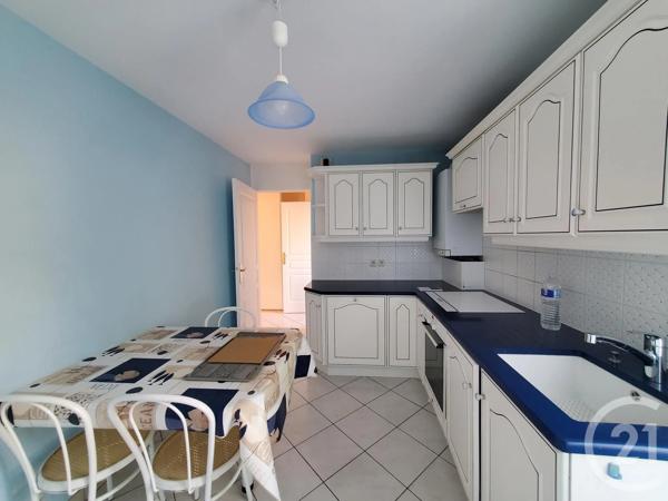 Appartement à vendre  4 pièces - 108,07 m 2   VANNES  - 56