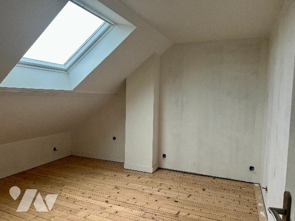 HAM CENTRE-VILLE, MAISON AVEC 5 CHAMBRES ET GARAGE