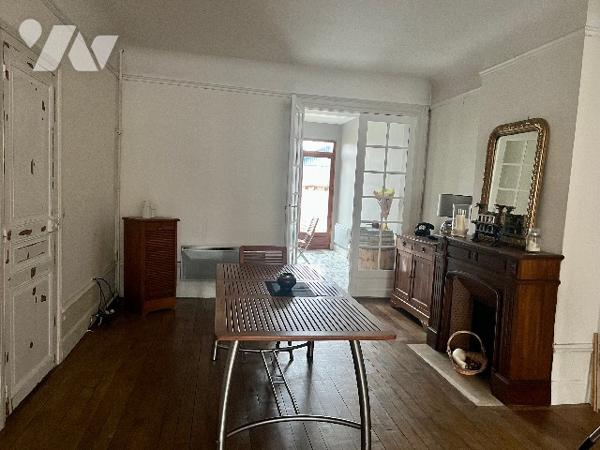 HAM CENTRE-VILLE, MAISON AVEC 5 CHAMBRES ET GARAGE