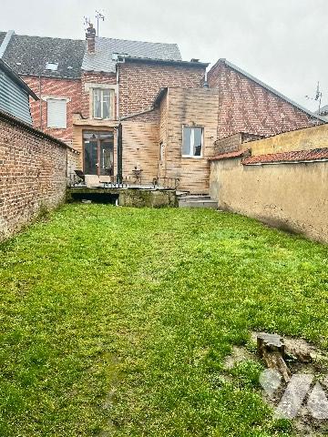 HAM CENTRE-VILLE, MAISON AVEC 5 CHAMBRES ET GARAGE