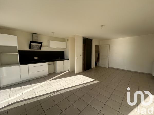 Appartement à vendre 2 pièces 53 m² Saint-Fargeau-Ponthierry