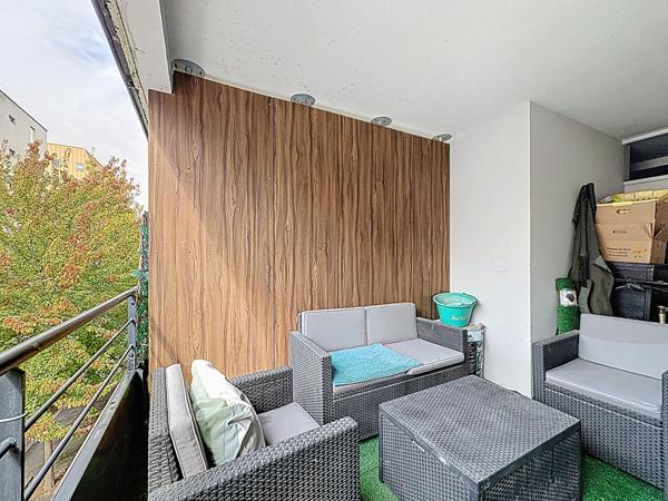 TOURS NORD - MONCONSEIL - Appartement T2 de 41.39 m2 en excellent état avec terrasse et place de parking