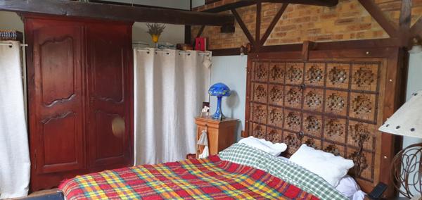 Passy-Grigny (51700) GRANDE MAISON AVEC PISCINE ET GRAND TERRAIN