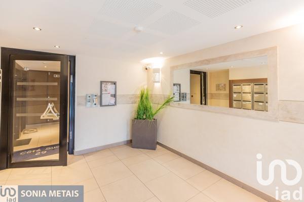 Appartement à vendre 3 pièces 61 m² Viry-Châtillon