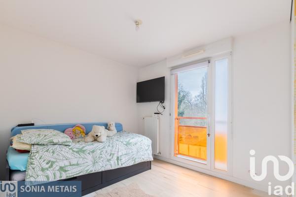 Appartement à vendre 3 pièces 61 m² Viry-Châtillon