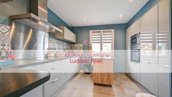Maison à vendre 5 pièces de 133 m²
