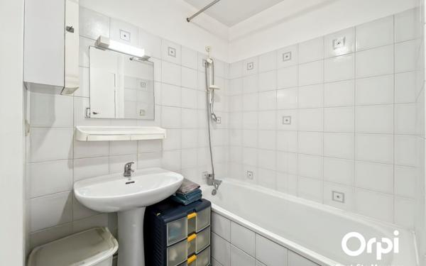 Appartement à vendre    1 pièce •  Pont-Sainte-Maxence