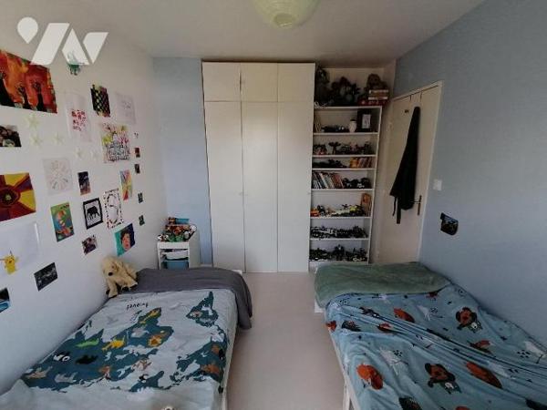 NOUVEAUTÉ TRENTE CINQ NOTAIRES !

Dans un cadre calme et verdoyant, à seulement 7 minutes du ...